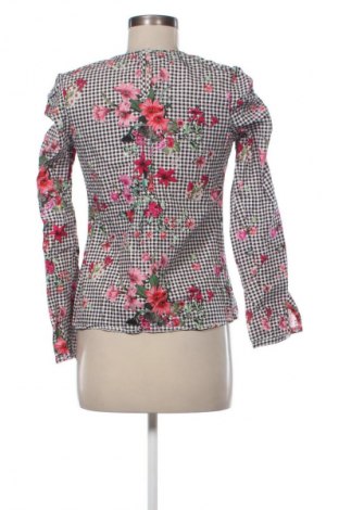 Dámská halenka Mohito, Velikost XS, Barva Vícebarevné, Cena  142,00 Kč