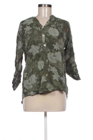 Damen Shirt NEW COLLECTION, Größe M, Farbe Mehrfarbig, Preis 5,99 €