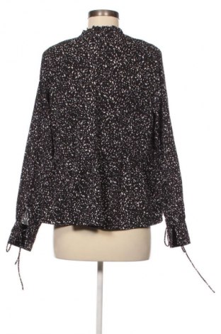 Дамска блуза Noisy May, Размер M, Цвят Многоцветен, Цена 3,06 €