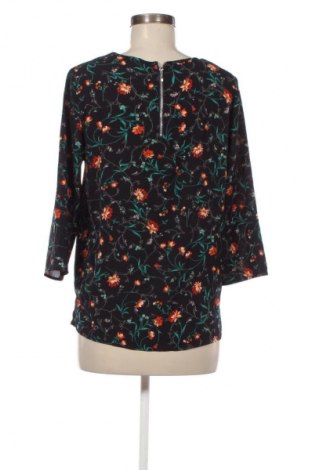 Γυναικεία μπλούζα ONLY, Μέγεθος M, Χρώμα Πολύχρωμο, Τιμή 6,99 €