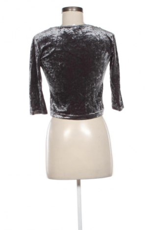 Γυναικεία μπλούζα Onyx, Μέγεθος S, Χρώμα Γκρί, Τιμή 1,99 €