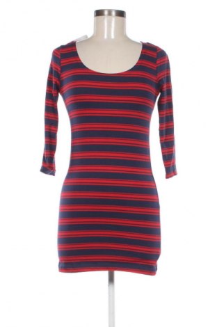 Γυναικεία μπλούζα Peacocks, Μέγεθος S, Χρώμα Πολύχρωμο, Τιμή 3,99 €