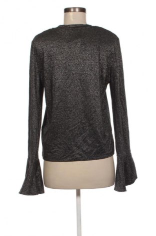 Дамска блуза Pieces, Размер L, Цвят Сребрист, Цена 3,06 €