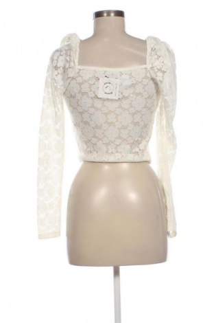 Дамска блуза Pieces, Размер M, Цвят Екрю, Цена 3,57 €