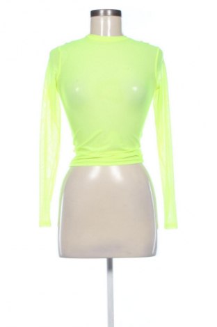 Дамска блуза Pull&Bear, Размер S, Цвят Зелен, Цена 2,04 €