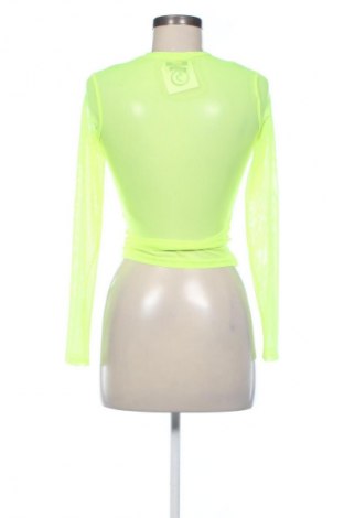 Дамска блуза Pull&Bear, Размер S, Цвят Зелен, Цена 2,04 €