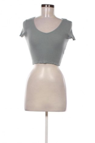 Dámská halenka Pull&Bear, Velikost S, Barva Modrá, Cena  159,00 Kč