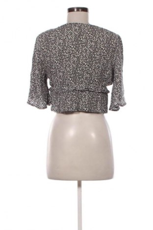 Дамска блуза Pull&Bear, Размер M, Цвят Многоцветен, Цена 5,11 €
