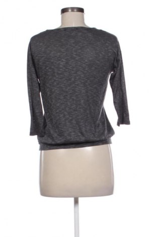 Dámská halenka Reserved, Velikost S, Barva Šedá, Cena  49,00 Kč