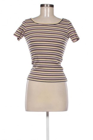 Дамска блуза Sinsay, Размер XS, Цвят Многоцветен, Цена 4,60 €