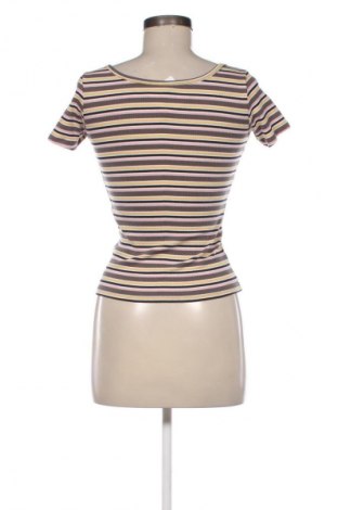 Дамска блуза Sinsay, Размер XS, Цвят Многоцветен, Цена 4,60 €