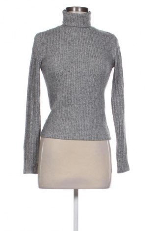 Дамска блуза Stradivarius, Размер S, Цвят Сив, Цена 4,09 €