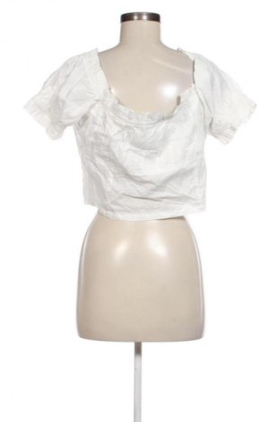 Дамска блуза Unbranded, Размер M, Цвят Бял, Цена 5,11 €