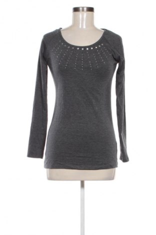 Дамска блуза Unbranded, Размер M, Цвят Сив, Цена 2,55 €