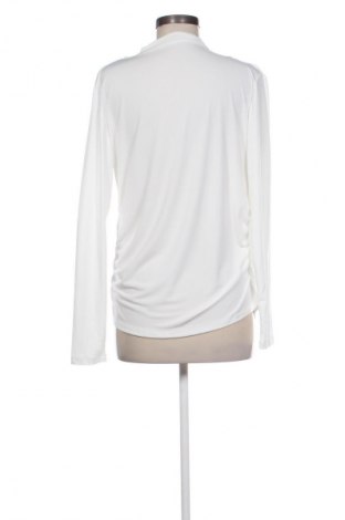 Дамска блуза Unbranded, Размер XL, Цвят Бял, Цена 5,62 €