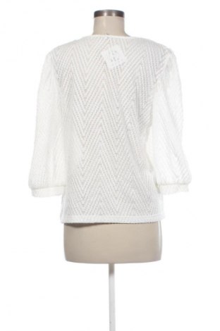 Дамска блуза Unbranded, Размер XL, Цвят Бял, Цена 5,62 €