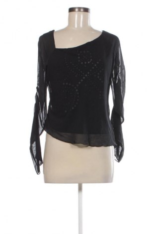 Γυναικεία μπλούζα United Colors Of Benetton, Μέγεθος M, Χρώμα Μαύρο, Τιμή 3,99 €