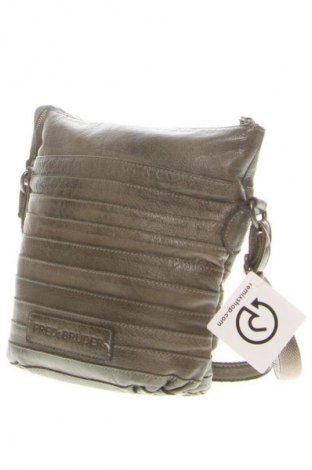 Dámská kabelka  FREDsBRUDER, Barva Šedá, Cena  1 587,00 Kč