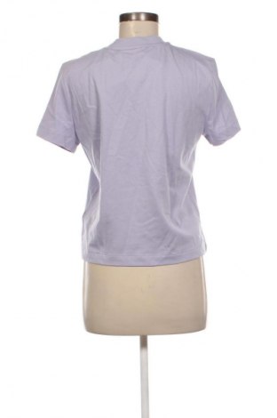 Damen T-Shirt Calvin Klein Jeans, Größe S, Farbe Lila, Preis 36,99 €