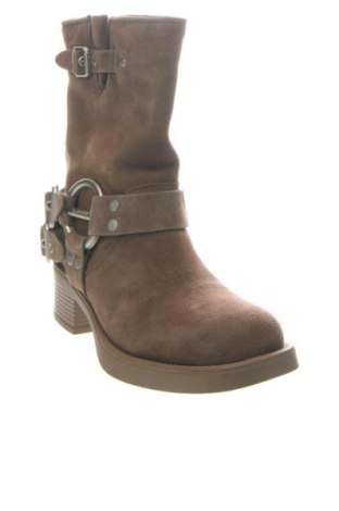 Дамски боти Big Star, Размер 39, Цвят Бежов, Цена 33,23 €