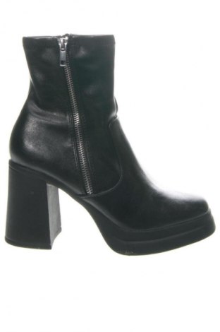 Дамски боти Steve Madden, Размер 36, Цвят Черен, Цена 47,55 €