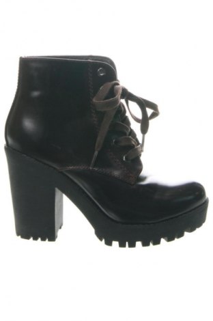 Дамски боти Tally Weijl, Размер 38, Цвят Червен, Цена 8,11 €