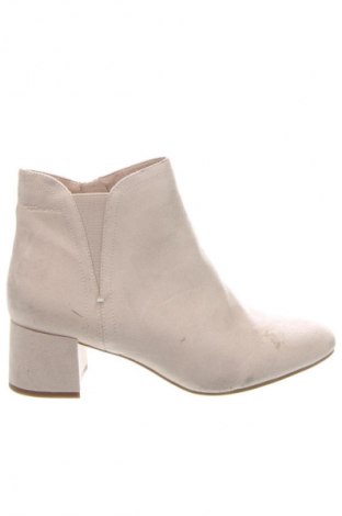 Дамски боти Tamaris, Размер 41, Цвят Бежов, Цена 23,51 €