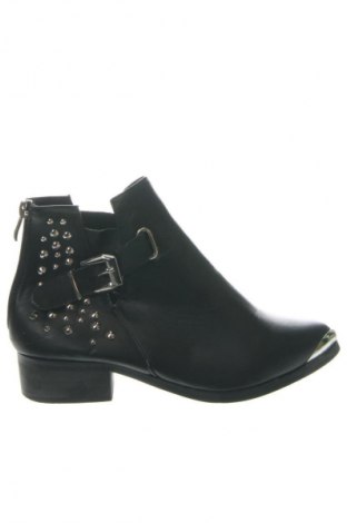 Дамски боти Unbranded, Размер 39, Цвят Черен, Цена 32,21 €