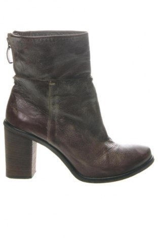 Botine de damă Unbranded, Mărime 41, Culoare Multicolor, Preț 77,99 Lei