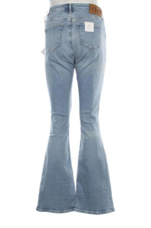 Damskie jeansy Calvin Klein Jeans, Rozmiar M, Kolor Niebieski, Cena 189,99 zł