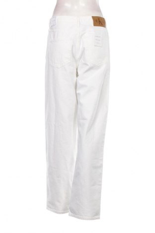 Γυναικείο Τζίν Calvin Klein Jeans, Μέγεθος M, Χρώμα Λευκό, Τιμή 36,99 €