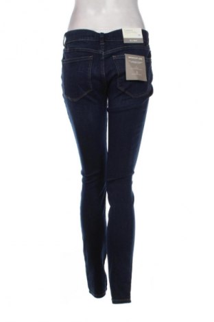 Női farmernadrág DL1961, Méret M, Szín Kék, Ár 23 469 Ft