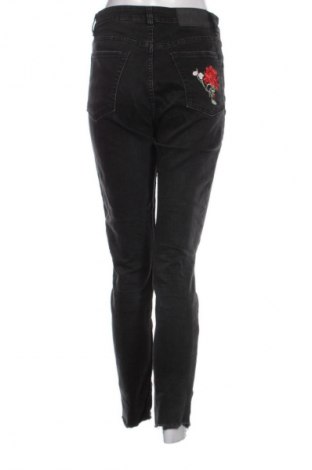 Дамски дънки H&M Divided, Размер M, Цвят Сив, Цена 4,60 €