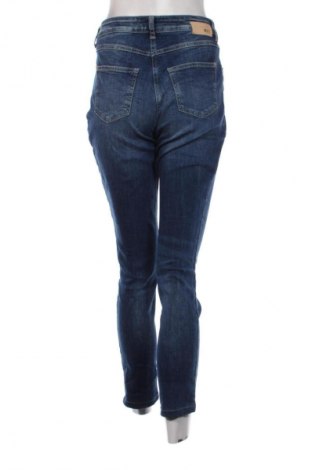 Damskie jeansy Mac, Rozmiar M, Kolor Niebieski, Cena 72,99 zł