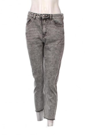 Дамски дънки ONLY, Размер M, Цвят Сив, Цена 12,78 €