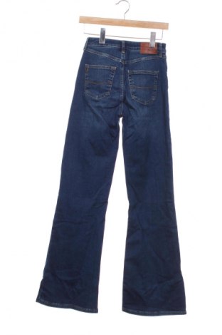 Damskie jeansy Pepe Jeans, Rozmiar XS, Kolor Niebieski, Cena 93,99 zł