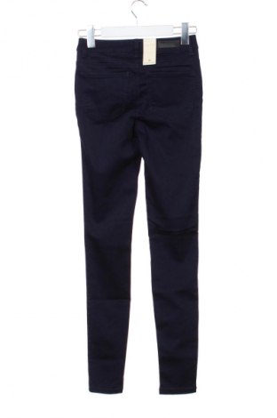 Damskie jeansy Pieces, Rozmiar XS, Kolor Niebieski, Cena 26,79 zł