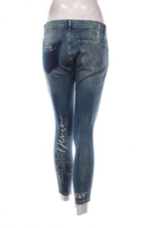 Дамски дънки Soccx, Размер M, Цвят Син, Цена 9,20 €