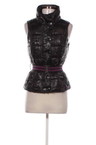 Damska kamizelka ONLY, Rozmiar S, Kolor Czarny, Cena 91,99 zł