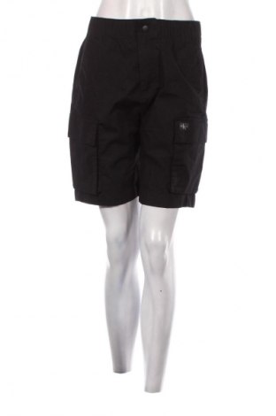 Dámske kraťasy  Calvin Klein Jeans, Veľkosť M, Farba Čierna, Cena  64,95 €, #134659117