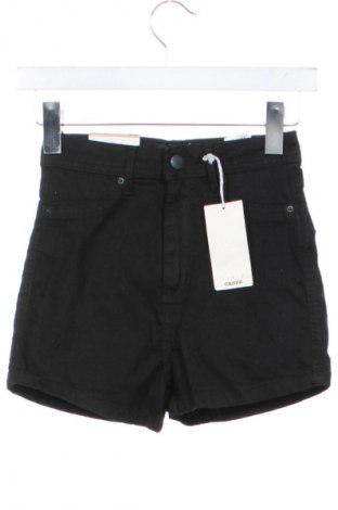 Pantaloni scurți de femei Cropp, Mărime XS, Culoare Negru, Preț 28,99 Lei