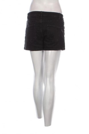 Női rövidnadrág Esmara, Méret M, Szín Fekete, Ár 1 859 Ft