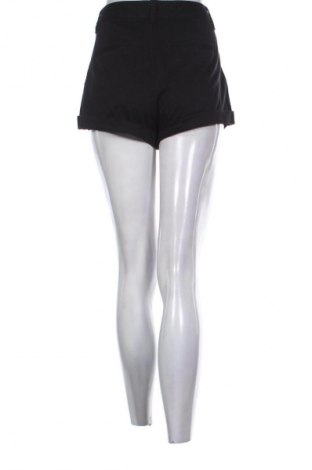 Damskie szorty Gap, Rozmiar M, Kolor Czarny, Cena 12,99 zł