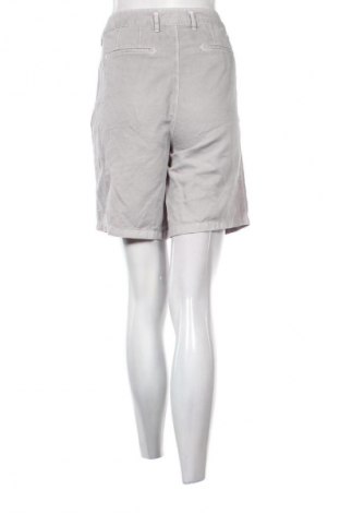 Dámské kraťasy  Tommy Hilfiger, Velikost M, Barva Šedá, Cena  589,00 Kč