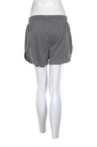 Дамски къс панталон Unbranded, Размер M, Цвят Сив, Цена 8,69 €