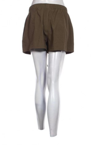 Дамски къс панталон Unbranded, Размер S, Цвят Зелен, Цена 8,69 €