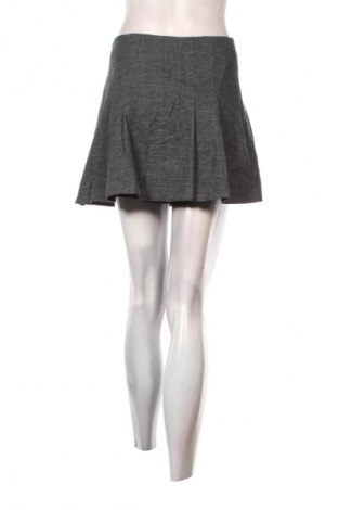 Дамски къс панталон Zara, Размер S, Цвят Многоцветен, Цена 9,71 €