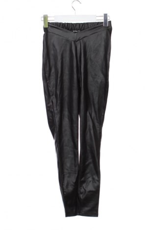 Dámské legíny  Boohoo, Velikost S, Barva Černá, Cena  49,00 Kč