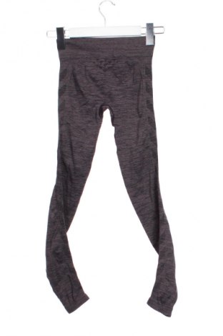 Дамски клин Hummel, Размер XS, Цвят Сив, Цена 4,09 €