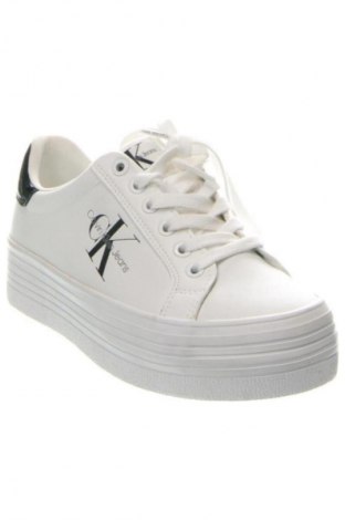 Дамски обувки Calvin Klein Jeans, Размер 36, Цвят Бял, Цена 86,91 €